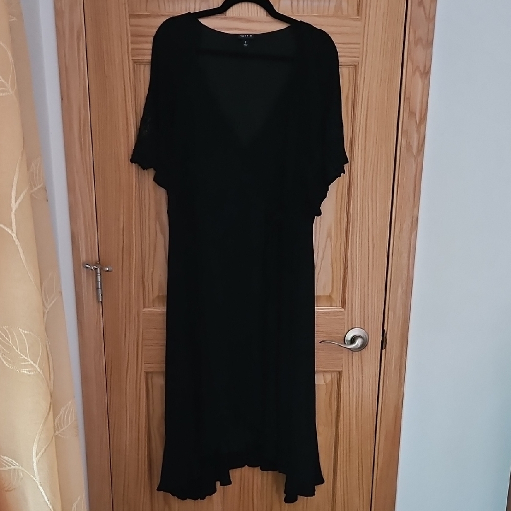 Torrid Black High Low Wrap Dress, Witchy Flowy Dredd